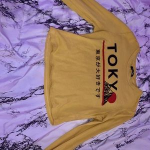 Cropped long sleeve tee